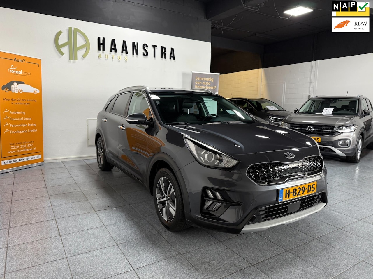 Kia Niro - 1.6 GDi Hybrid DynamicLine Navi-Camera Apple-Carplay NL Auto! NAP - AutoWereld.nl