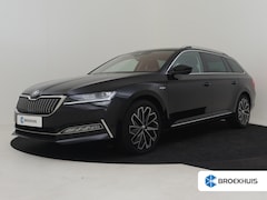 Skoda Superb Combi - Laurin & Klement 218pk | Trekhaak | Dodehoekdetectie | Canton audiosysteem | Lederen bekle