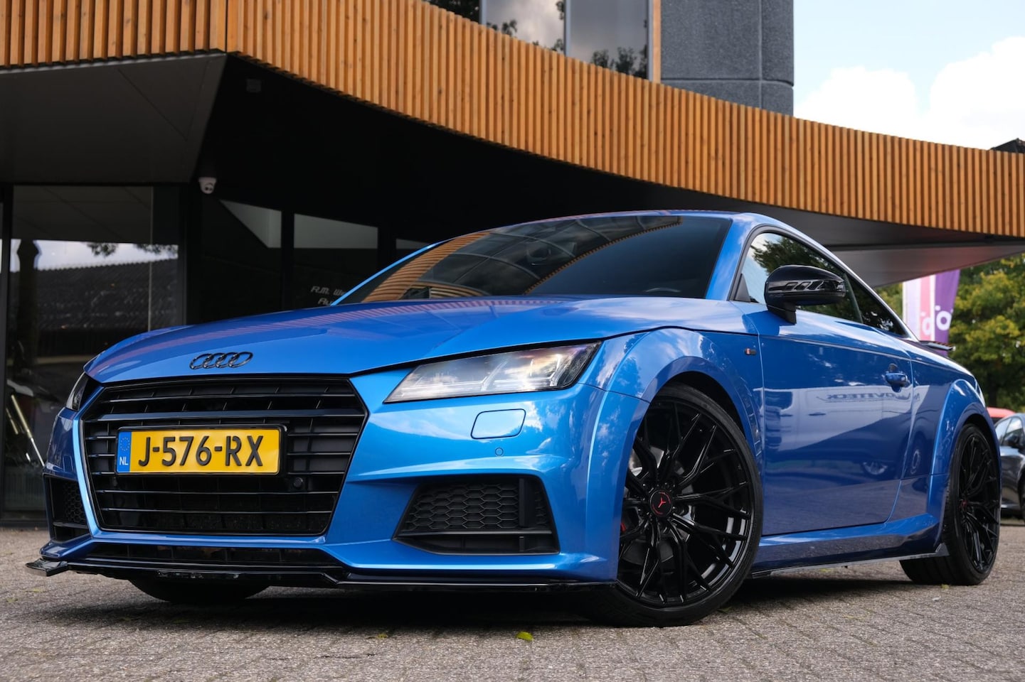 Audi TT - 2.0 TFSI Competition/ABT/320PK!/B&O/Carplay/S-Line/Stoelverwarming/Alcantara - AutoWereld.nl