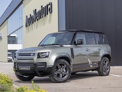 Land Rover Defender 110 - 2.0 P300e 110 X-Dynamic SE Trekhaak l Schuif- /kantel Pano l LED l Adapt. Cruise l Black P