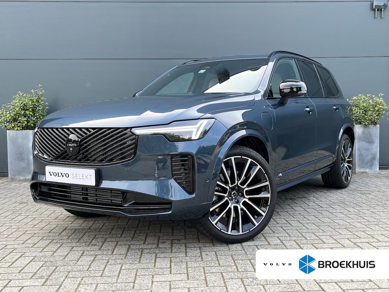Volvo XC90 - 2.0 T8 Plug-in hybrid AWD Ultra Dark | Audio installatie high end | Cruise control adaptie - AutoWereld.nl