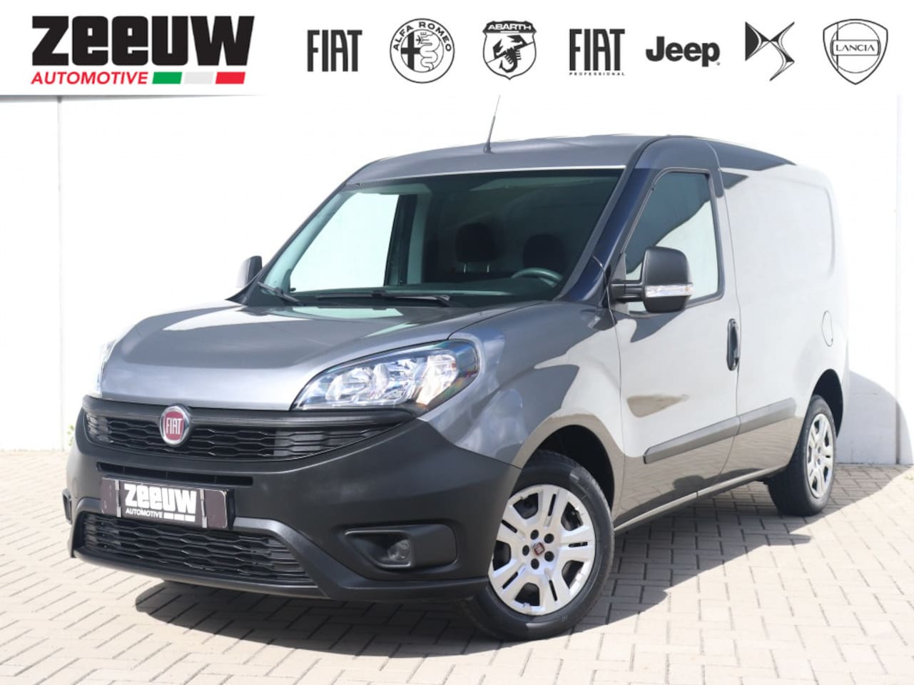 Fiat Doblò Cargo - 1.6 MJ L1H1 105 PK | Navi | Clima | Trekhaak | 3zits | Cruise - AutoWereld.nl