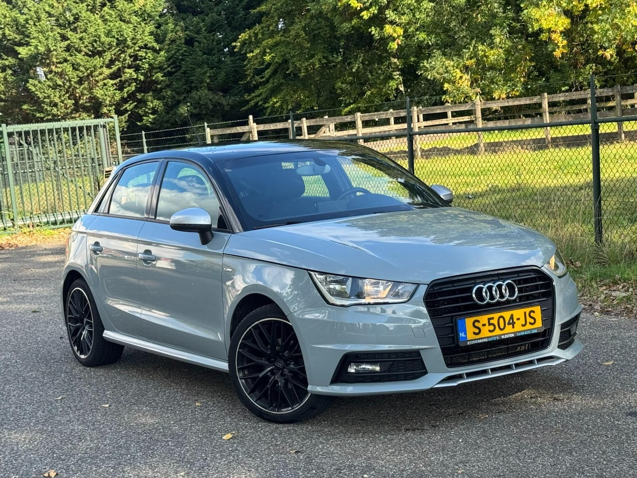 Audi A1 Sportback - 1.0 TFSI Sport /Navi/Stoelverwarm/S-line/ - AutoWereld.nl