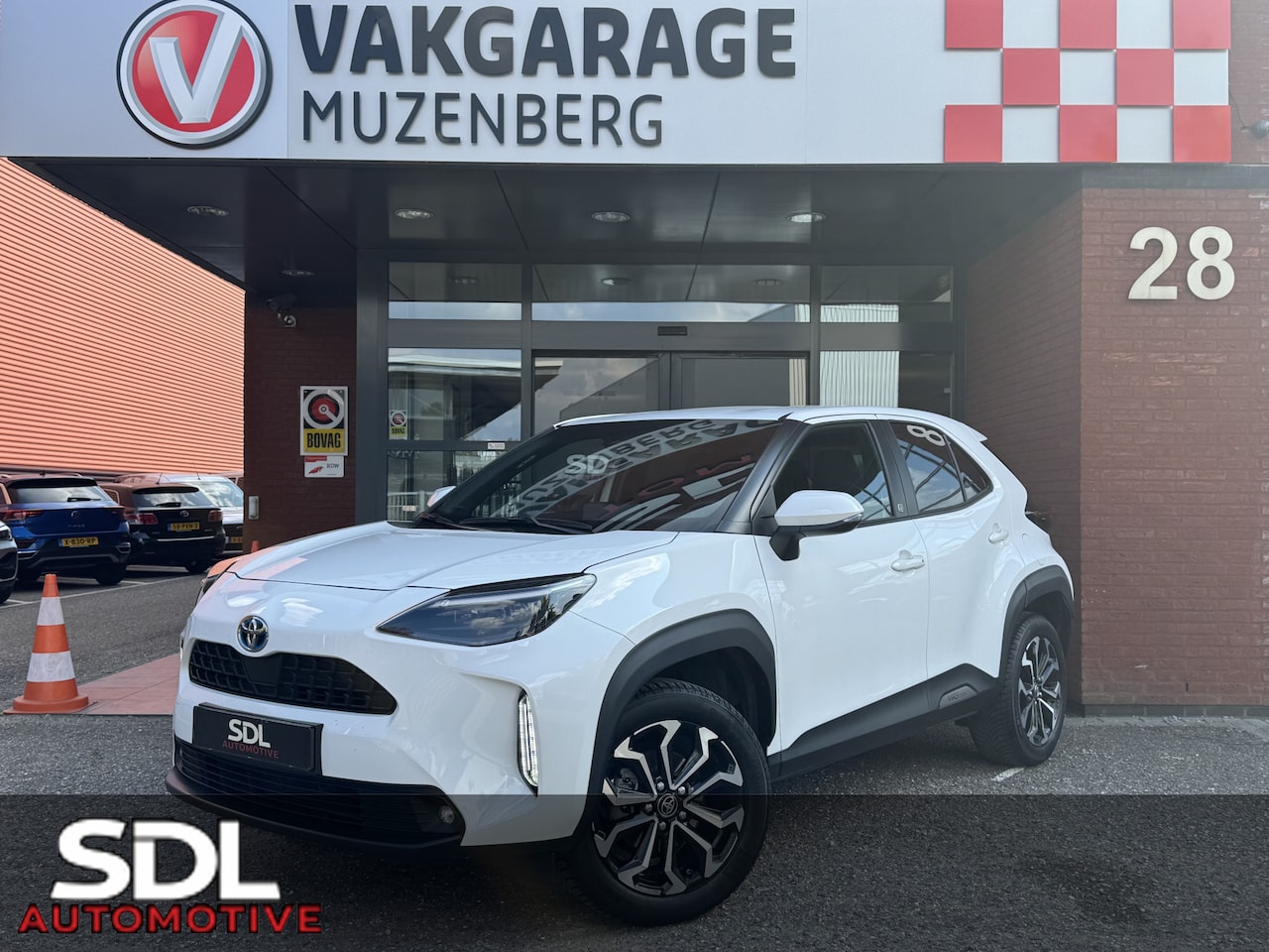 Toyota Yaris Cross - 1.5 Hybrid Dynamic // NAVI // CAMERA // ADAPTIVE CRUISE // CLIMA // LICHT METALEN VELGEN - AutoWereld.nl