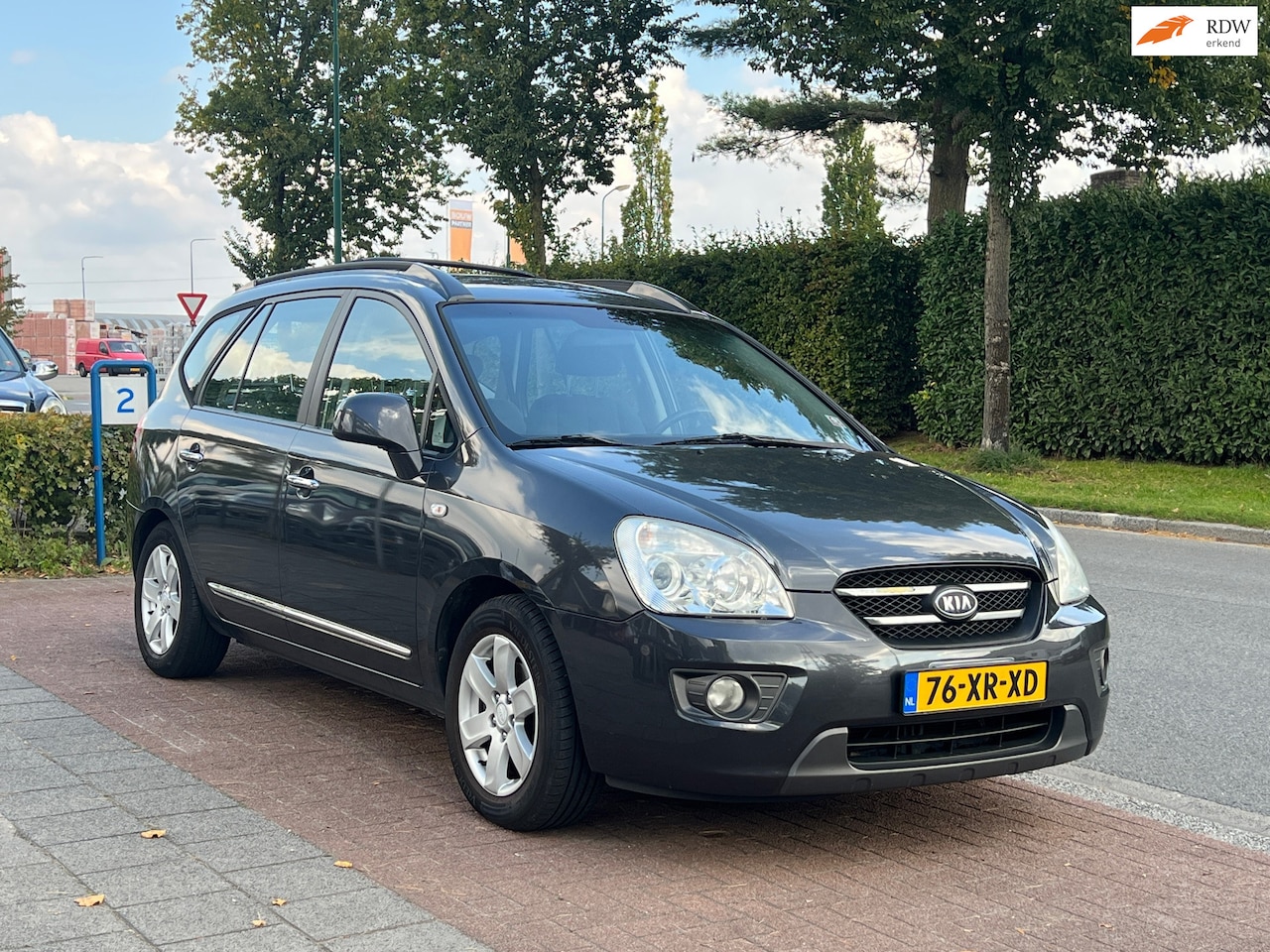 Kia Carens - 2.0 CVVT X-ecutive **APK 09-2026/ RUIME AUTO - AutoWereld.nl