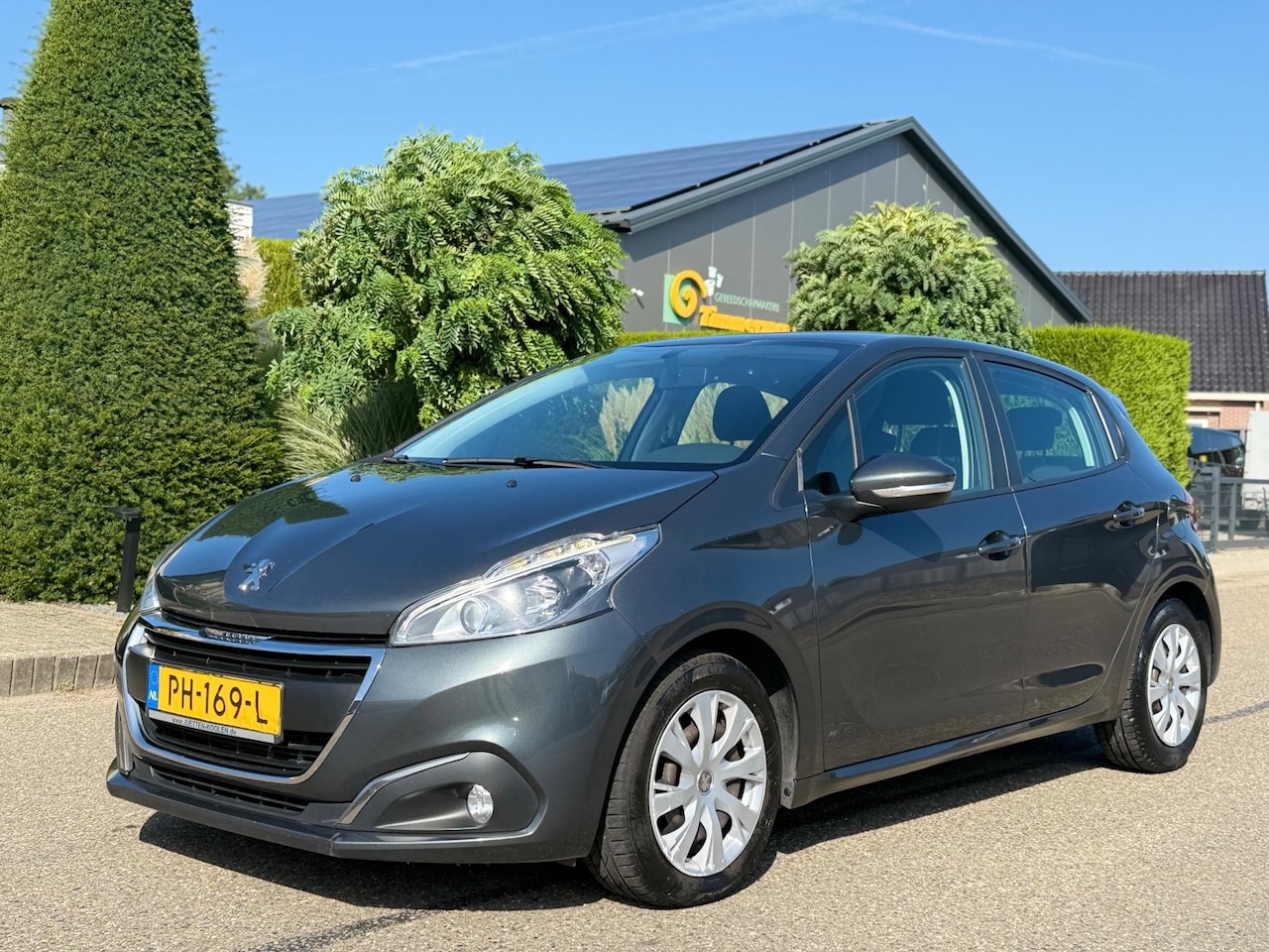 Peugeot 208 - 1.6 BlueHDi Blue Lease 2017 Navi/Airco - AutoWereld.nl