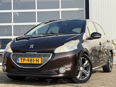 Peugeot 208 - 1.4 VTi Allure 96pk | APK tot 26-09-2026 | Panoramadak | Bluetooth | Cruise control | Isof