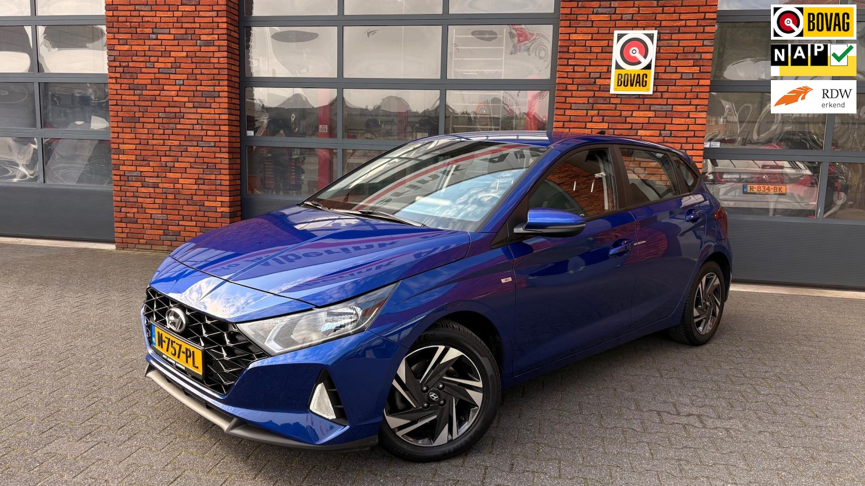 Hyundai i20 - 1.0 T-GDI Comfort Smart|Camera|Apple Carplay|Dode hoekherkenning|Cruise control - AutoWereld.nl