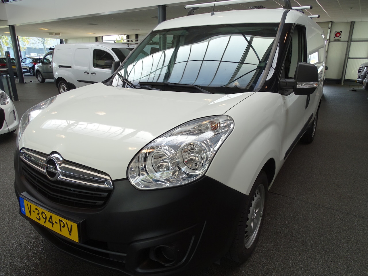 Opel Combo - 1.3 CDTi L2H1 Edition MAXI, Trekhaak, Airco - AutoWereld.nl