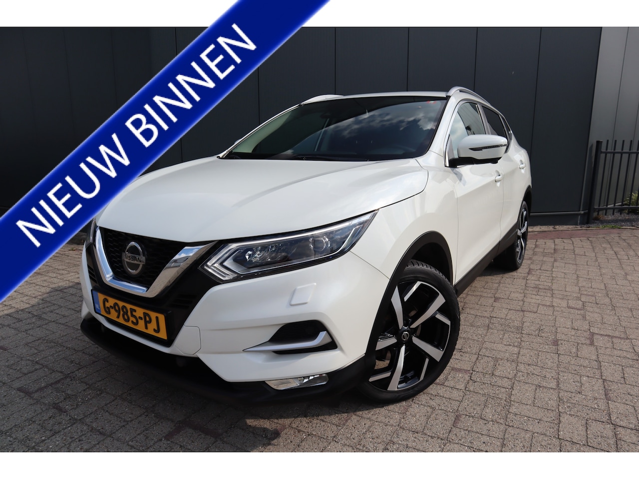 Nissan Qashqai - 1.3 DIG-T Tekna 160 PK Led  Navigatie 360° Camera Lane assist Afneembare Trekhaak  Stoelve - AutoWereld.nl
