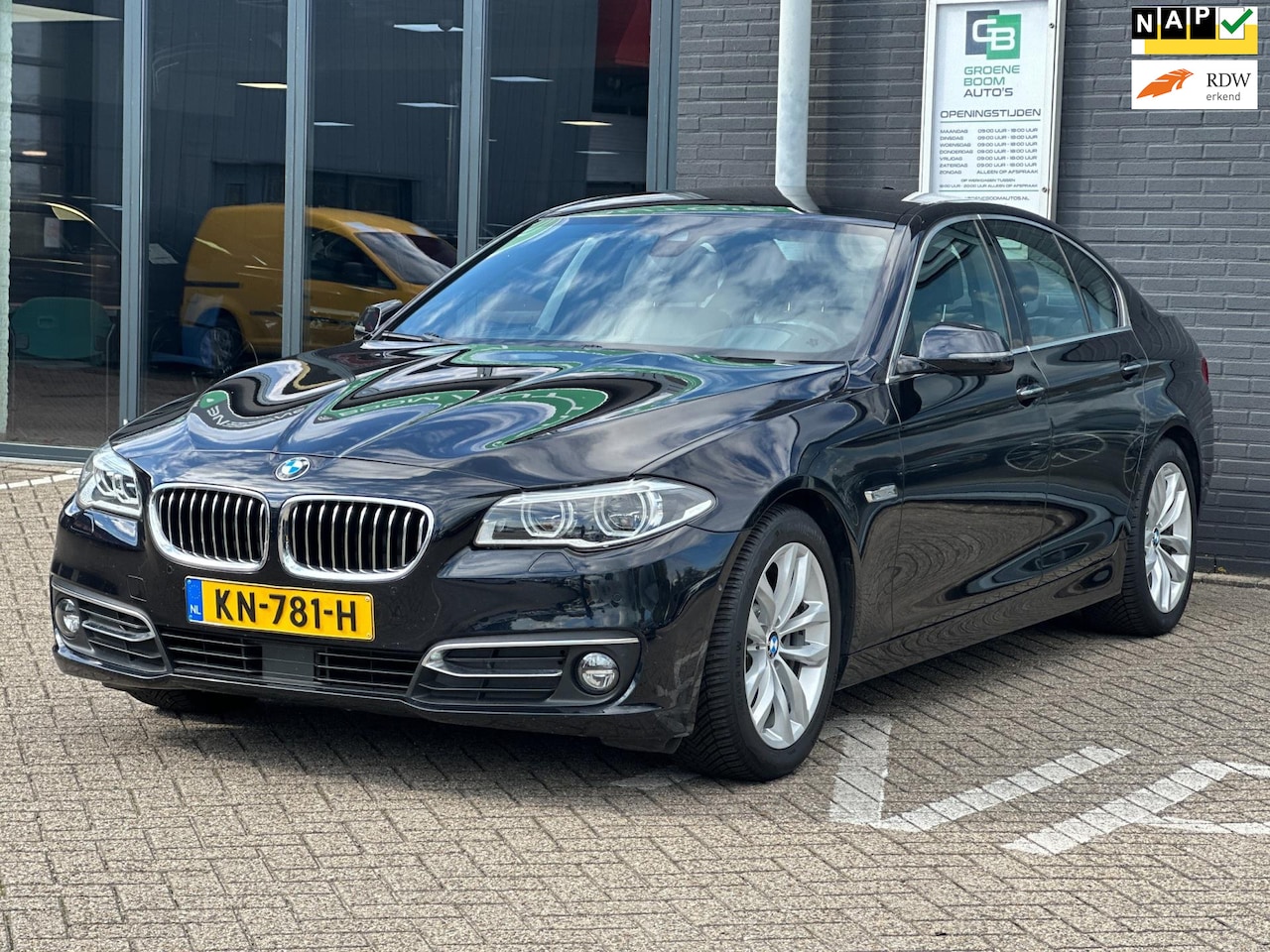 BMW 5-serie - 520i Luxury Edition/NAVI/CAMERA/LEDER/NETTE STAAT!! - AutoWereld.nl