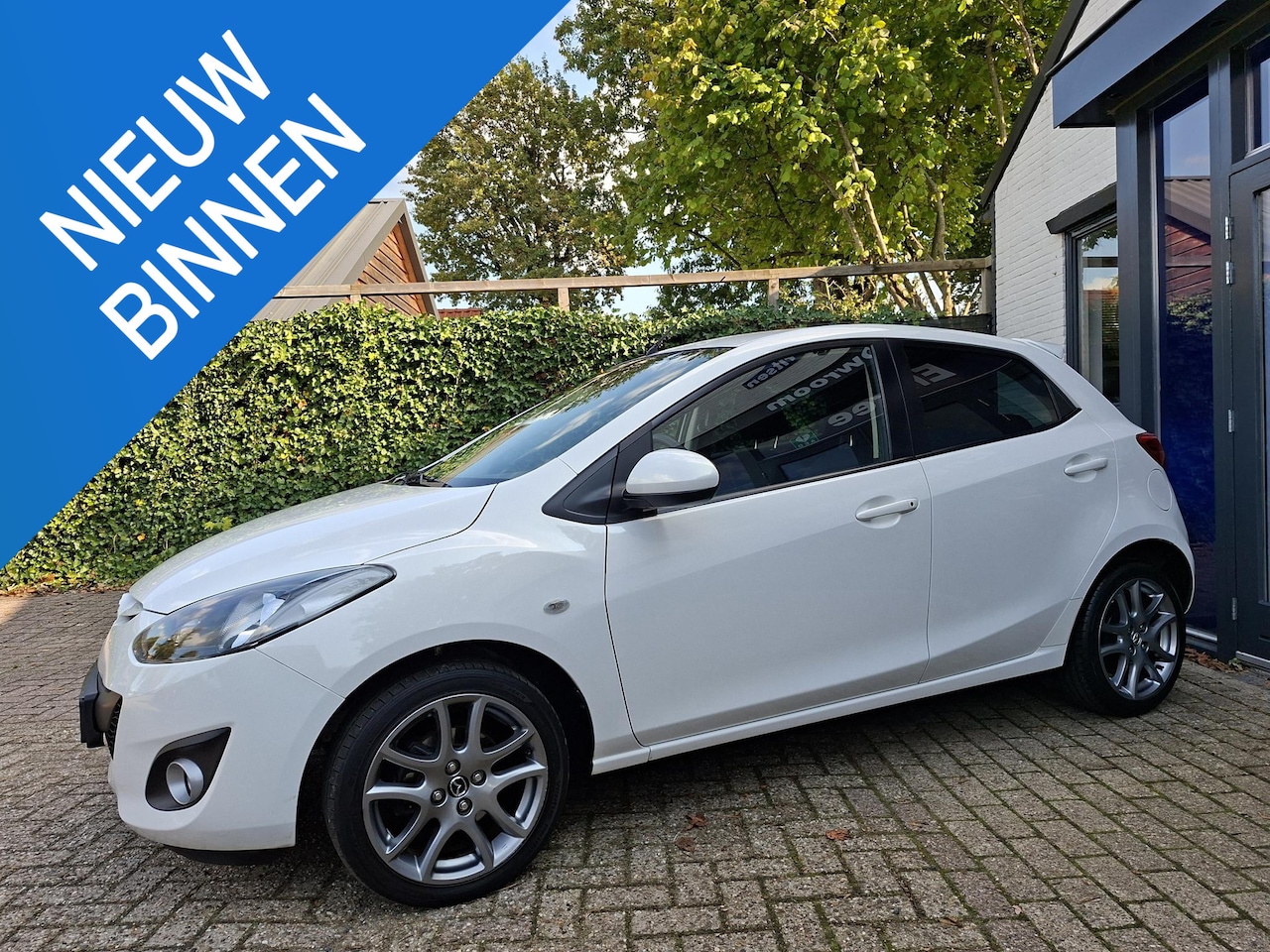 Mazda 2 - 1.3 TS-Plus 16"LMV, Clima, Cruise - AutoWereld.nl