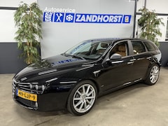Alfa Romeo 159 Sportwagon - 2.2 JTS TI // Leer