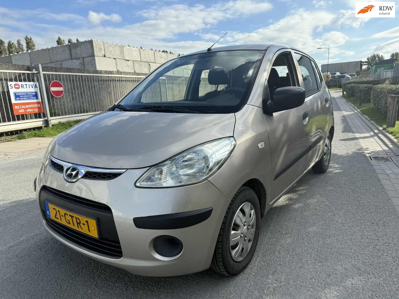 Hyundai i10 - 1.1 Active incl nieuwe apk en garantie! - AutoWereld.nl