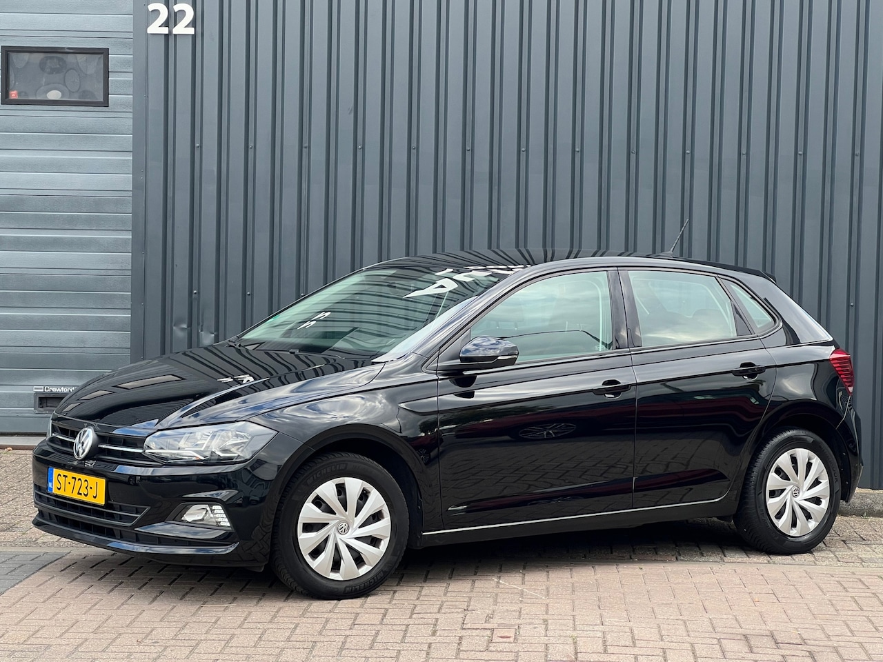 Volkswagen Polo - 1.0 TSI Comfortline Business|Camera|Adaptive Cruise|Navi|Carplay - AutoWereld.nl
