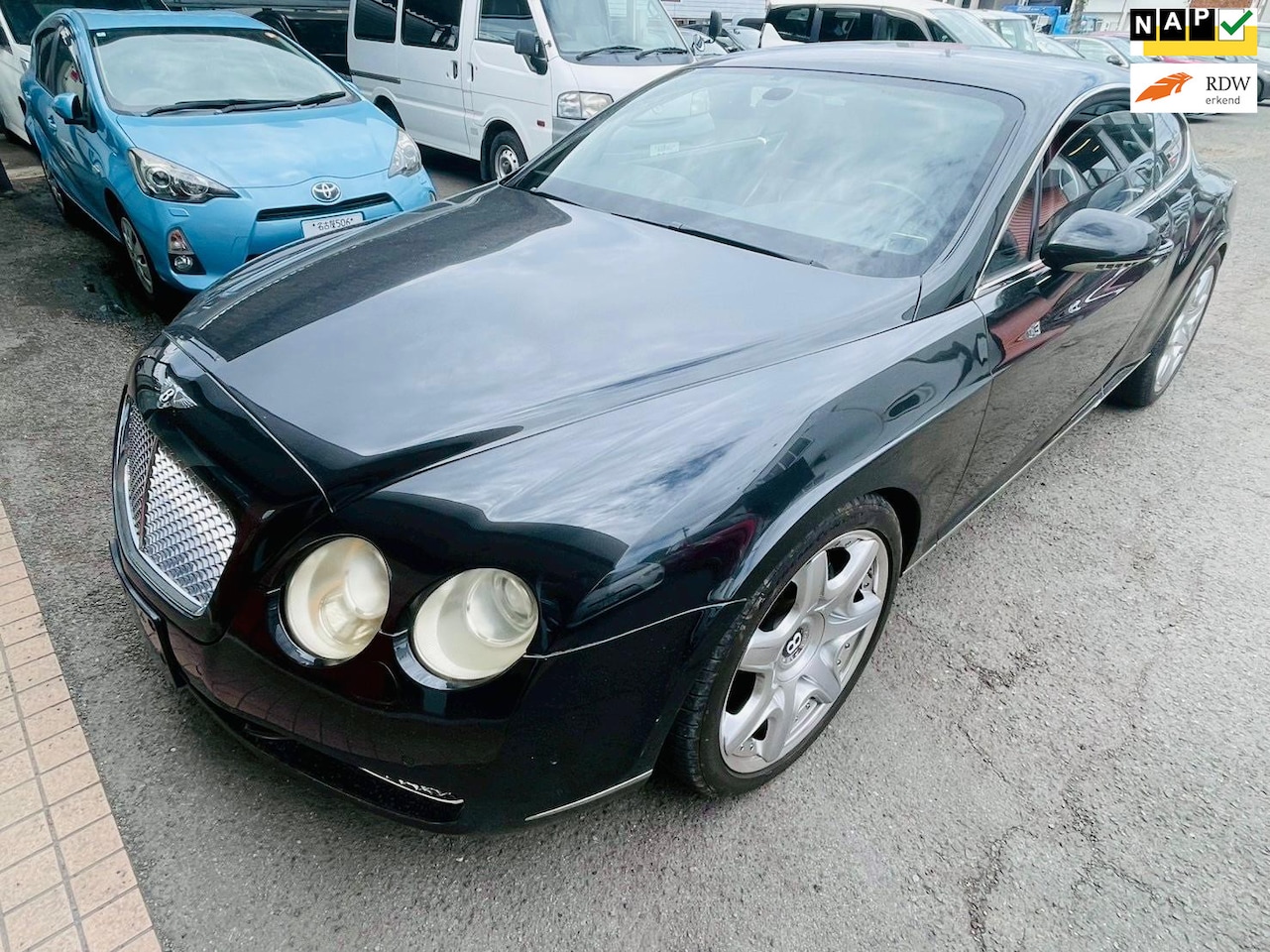 Bentley Continental GT - 6.0 W12 Mulliner package |Youngtimer - AutoWereld.nl