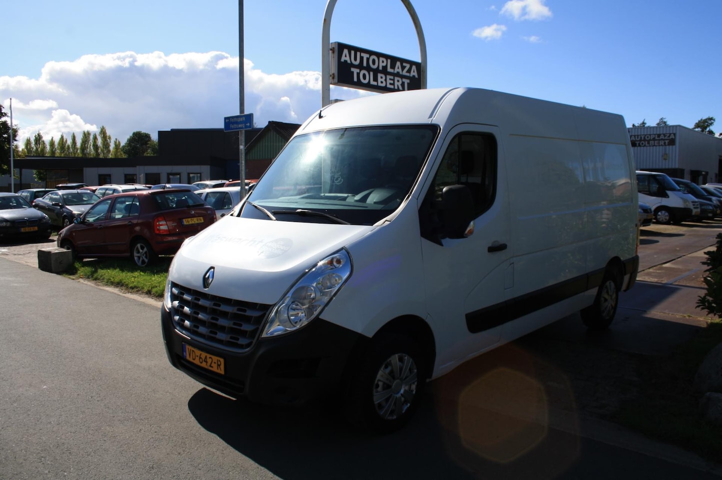 Renault Master - T33 2.3 dCi L2H2 Générique Eco T33 2.3 dCi L2H2 Générique Eco bj 2013 - AutoWereld.nl