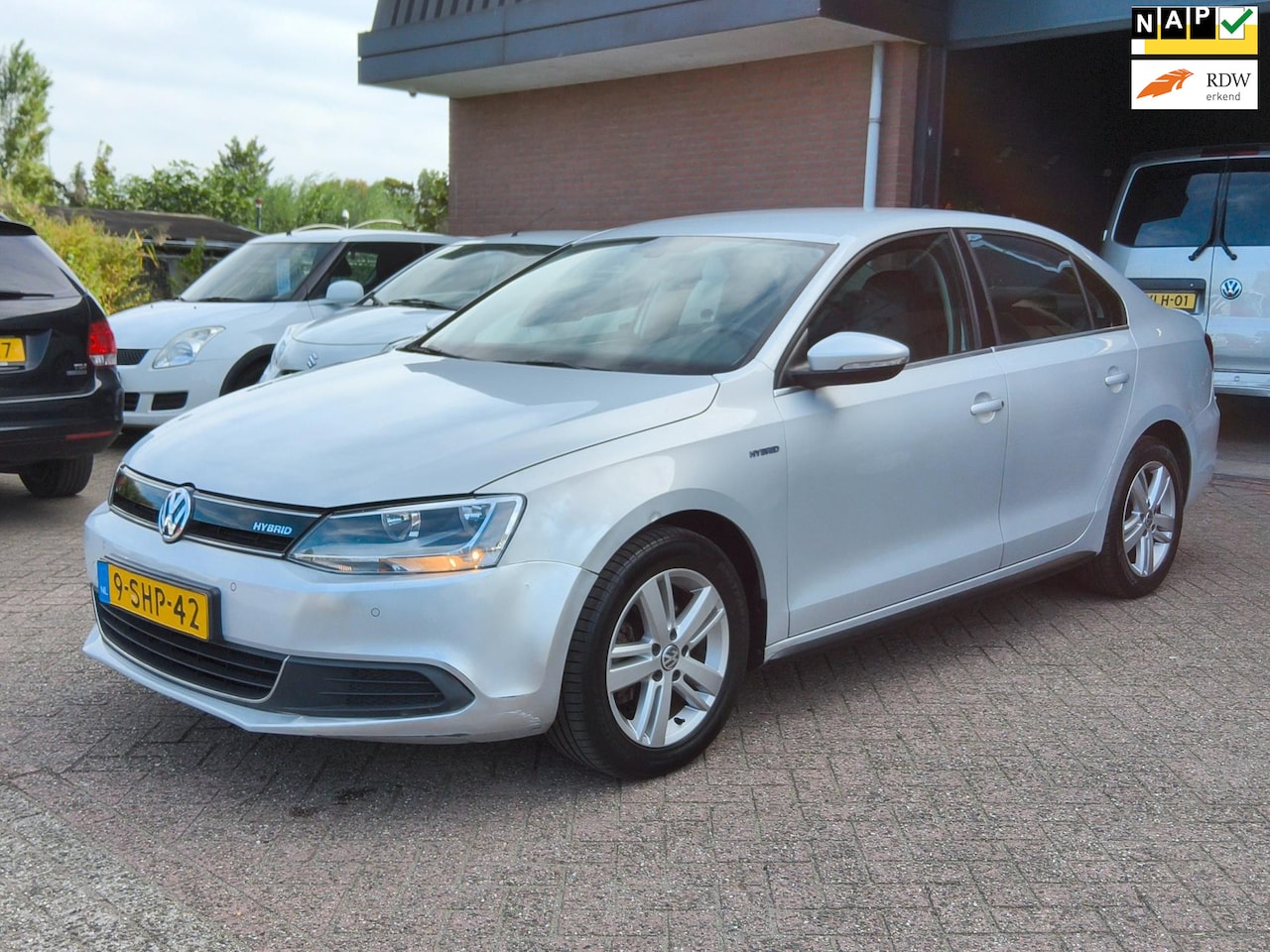 Volkswagen Jetta - 1.4 TSI Hybrid Comfortline AUTOMAAT, APK, AIRCO!! - AutoWereld.nl