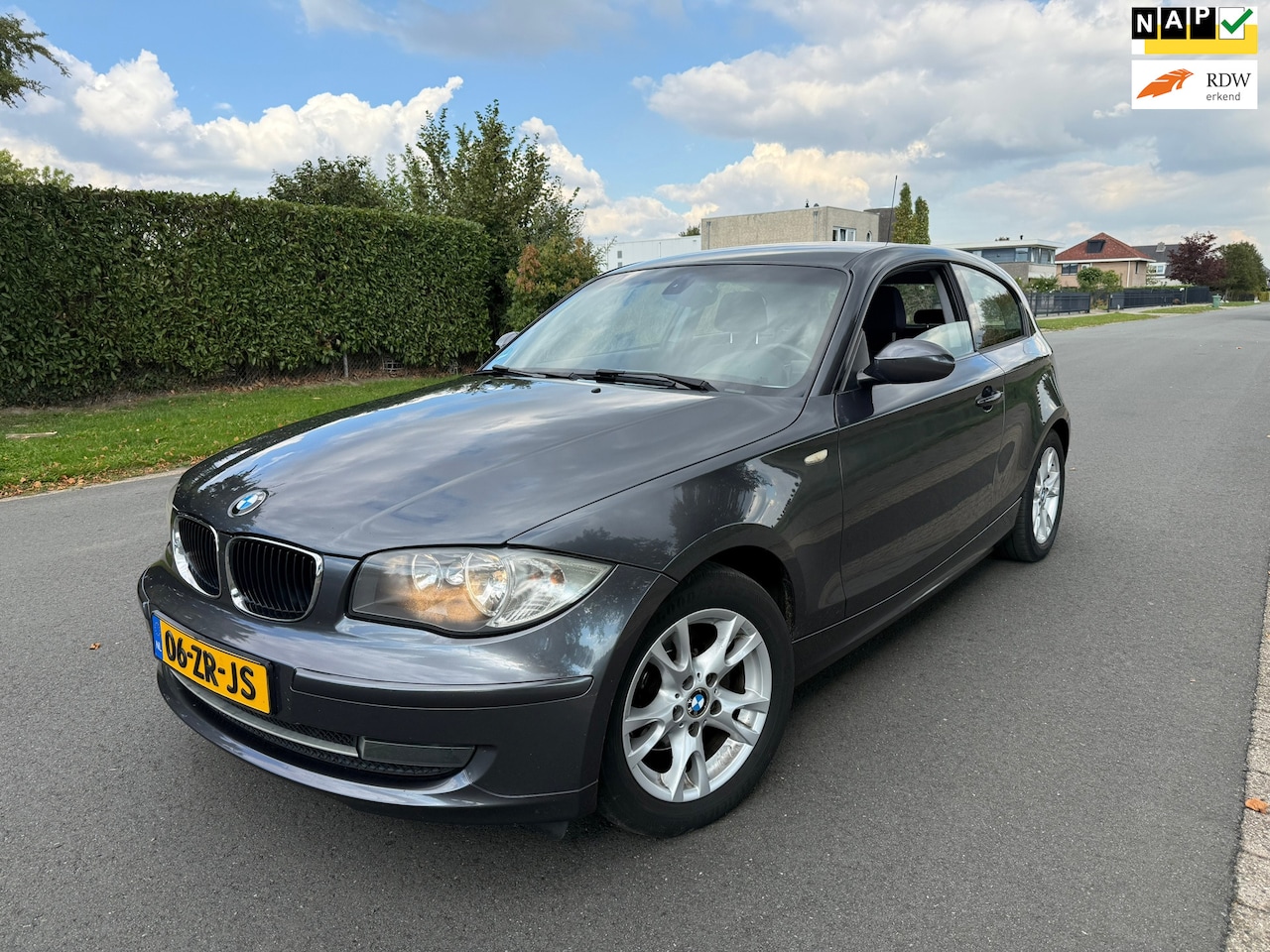 BMW 1-serie - 118i High Executive NAP/APK/CLIMA - AutoWereld.nl