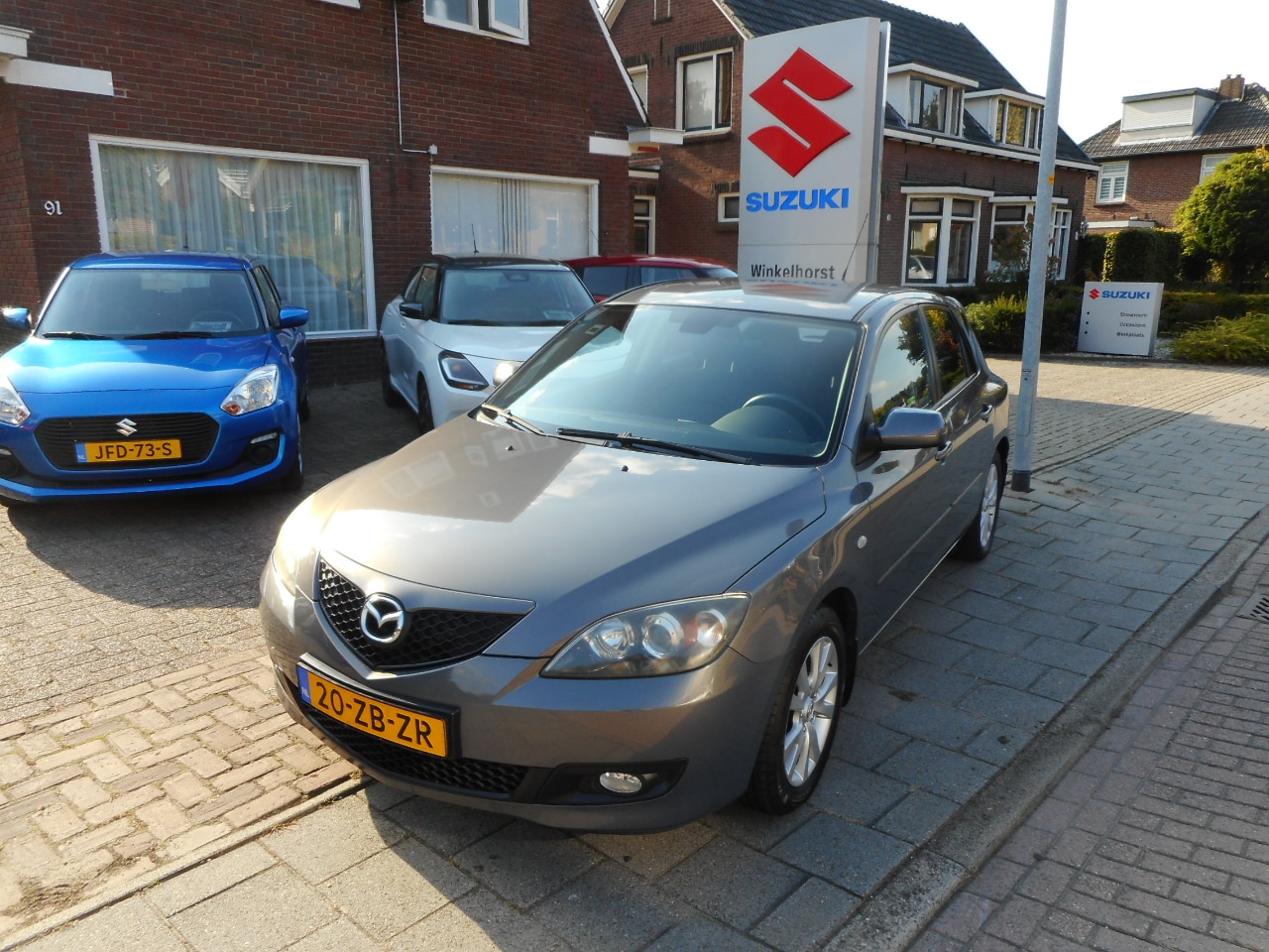 Mazda 3 - AutoWereld.nl