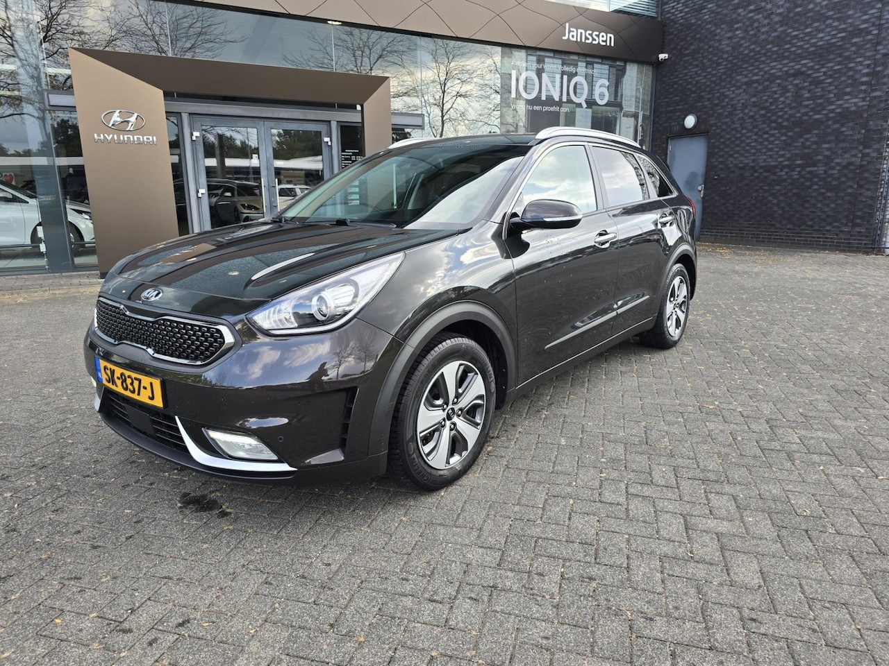 Kia Niro - 1.6 GDi Hybrid Business 1e eig/trekhaak - AutoWereld.nl