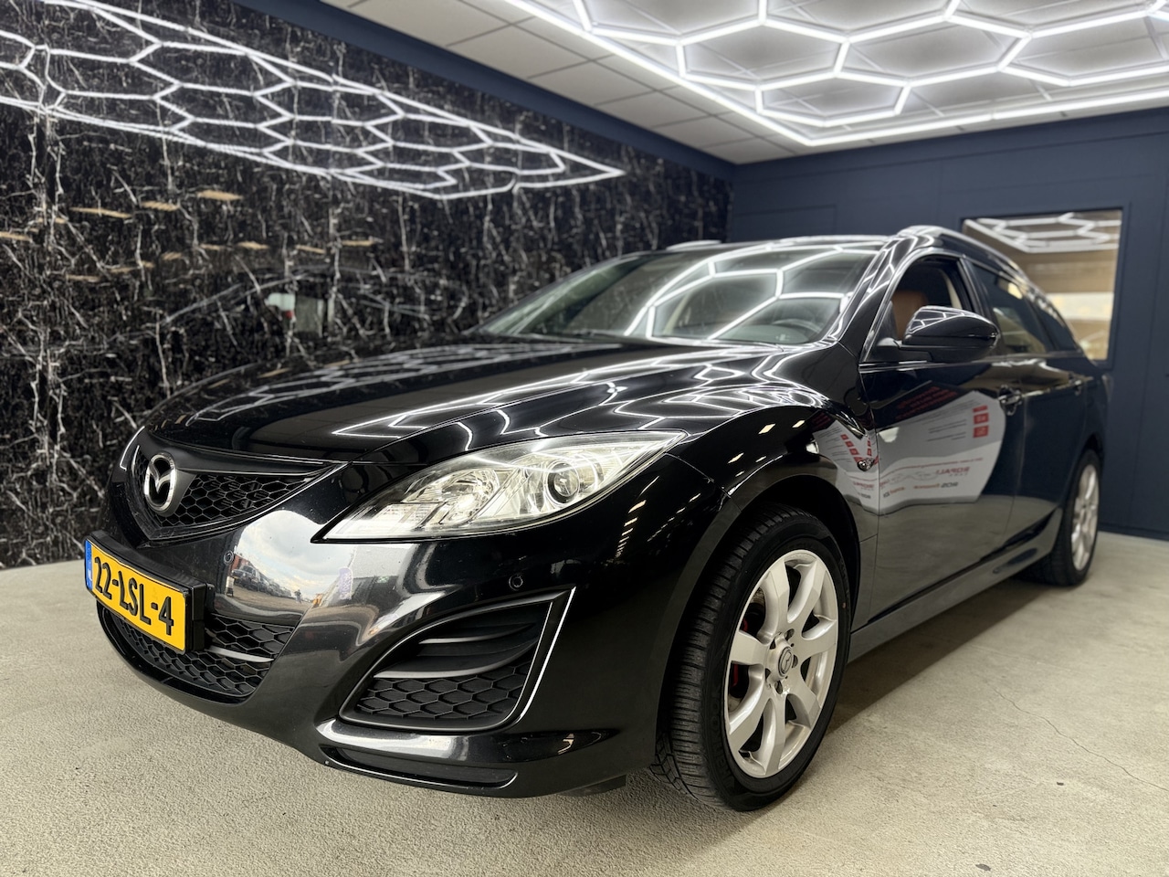 Mazda 6 Sportbreak - 1.8 Business 1.8 Business - AutoWereld.nl
