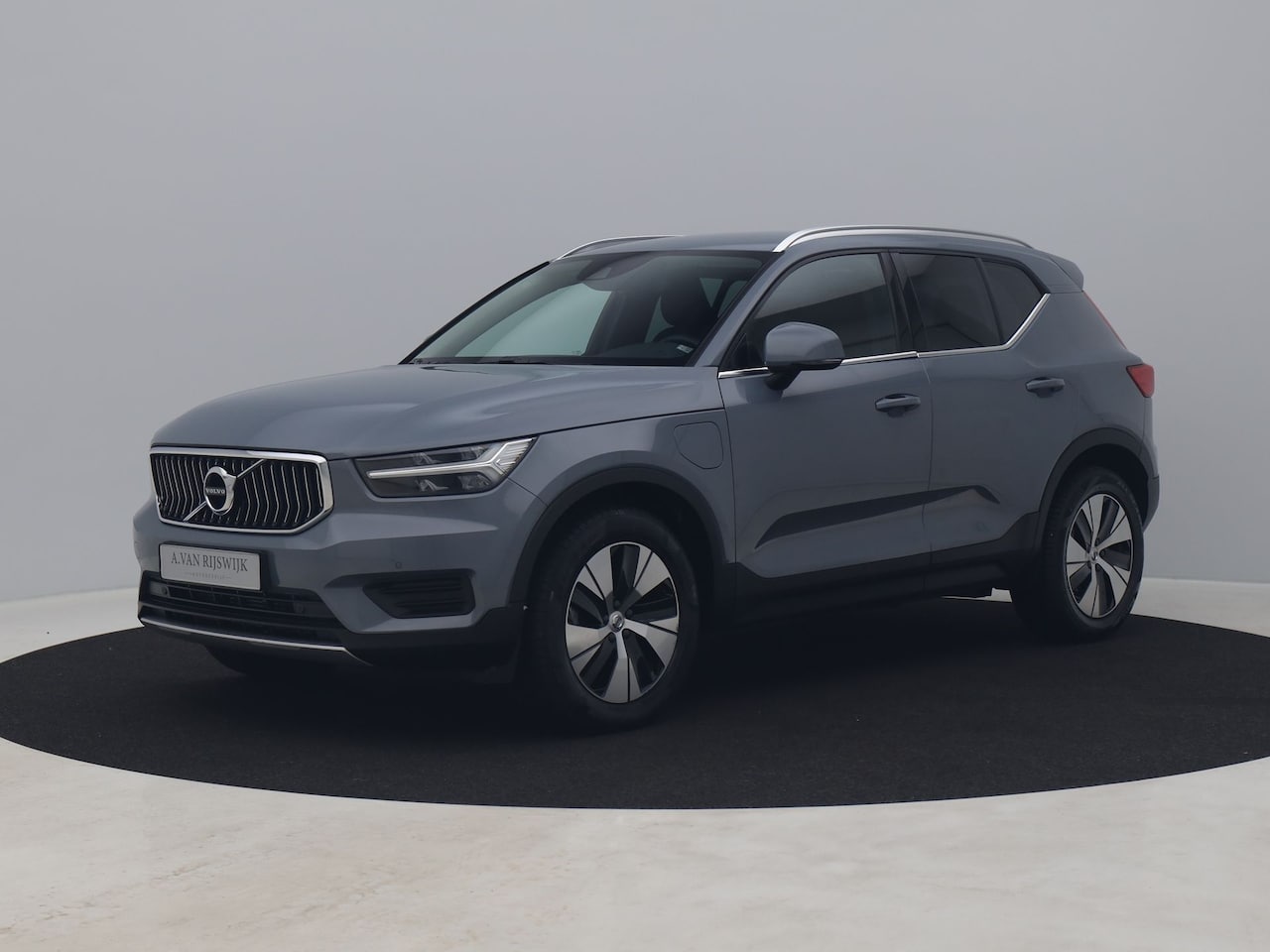 Volvo XC40 - 1.5 T4 Recharge Inscription Expression | CAMERA | ADAPTIVE | H&K | KEYLESS - AutoWereld.nl