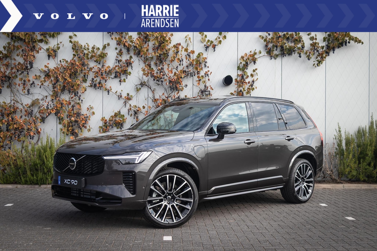 Volvo XC90 - 2.0 T8 Plug-in hybrid AWD Ultra Dark | Bowers & Wilkins Premium Audio | Luchtvering | 360 - AutoWereld.nl