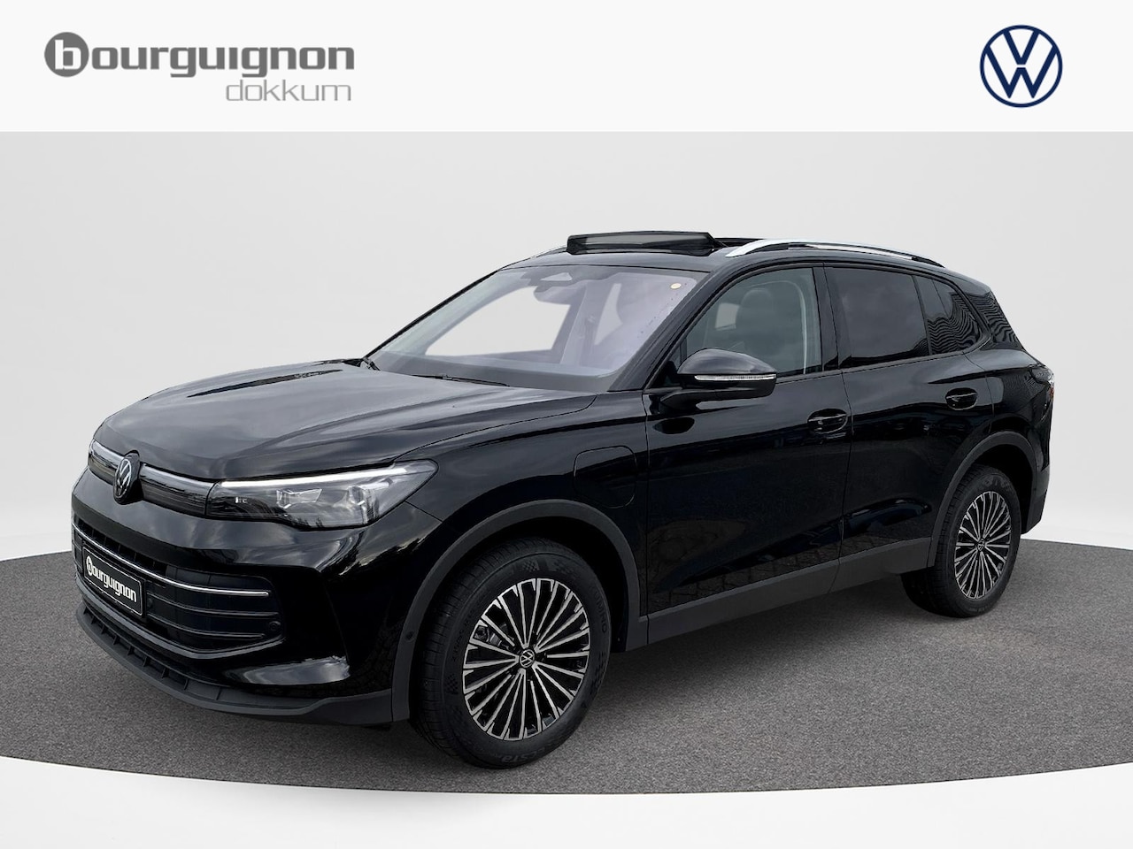 Volkswagen Tiguan - 1.5 eHybrid Life Edition | Pano | Trekhaak | 18 in - AutoWereld.nl