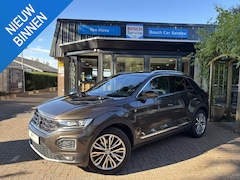 Volkswagen T-Roc - 1.5 TSI Sport navi Camera App-Connect