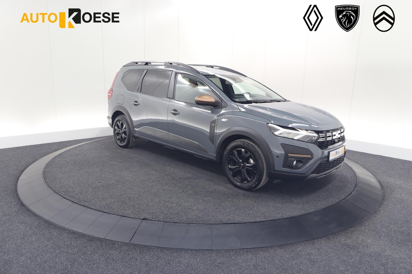 Dacia Jogger - TCe 110 Extreme | 7 Zitplaatsen | Camera | Dodehoekdetectie | Stoelverwarming | Apple Carp - AutoWereld.nl