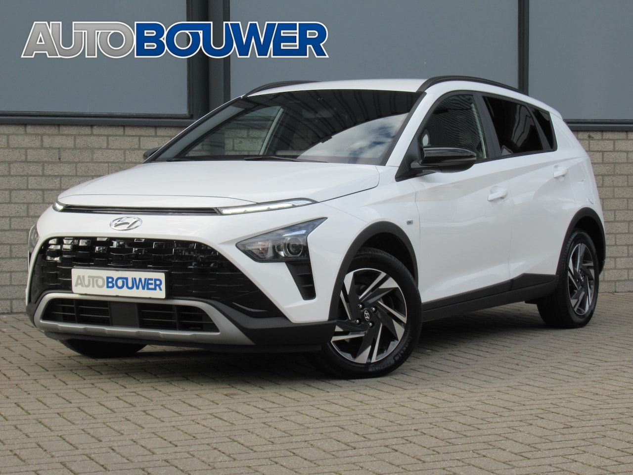 Hyundai Bayon - 1.0 T-GDI Connect Edition 1e eigen | dealer onderh | tr.haak | navi | camera | cruise - AutoWereld.nl