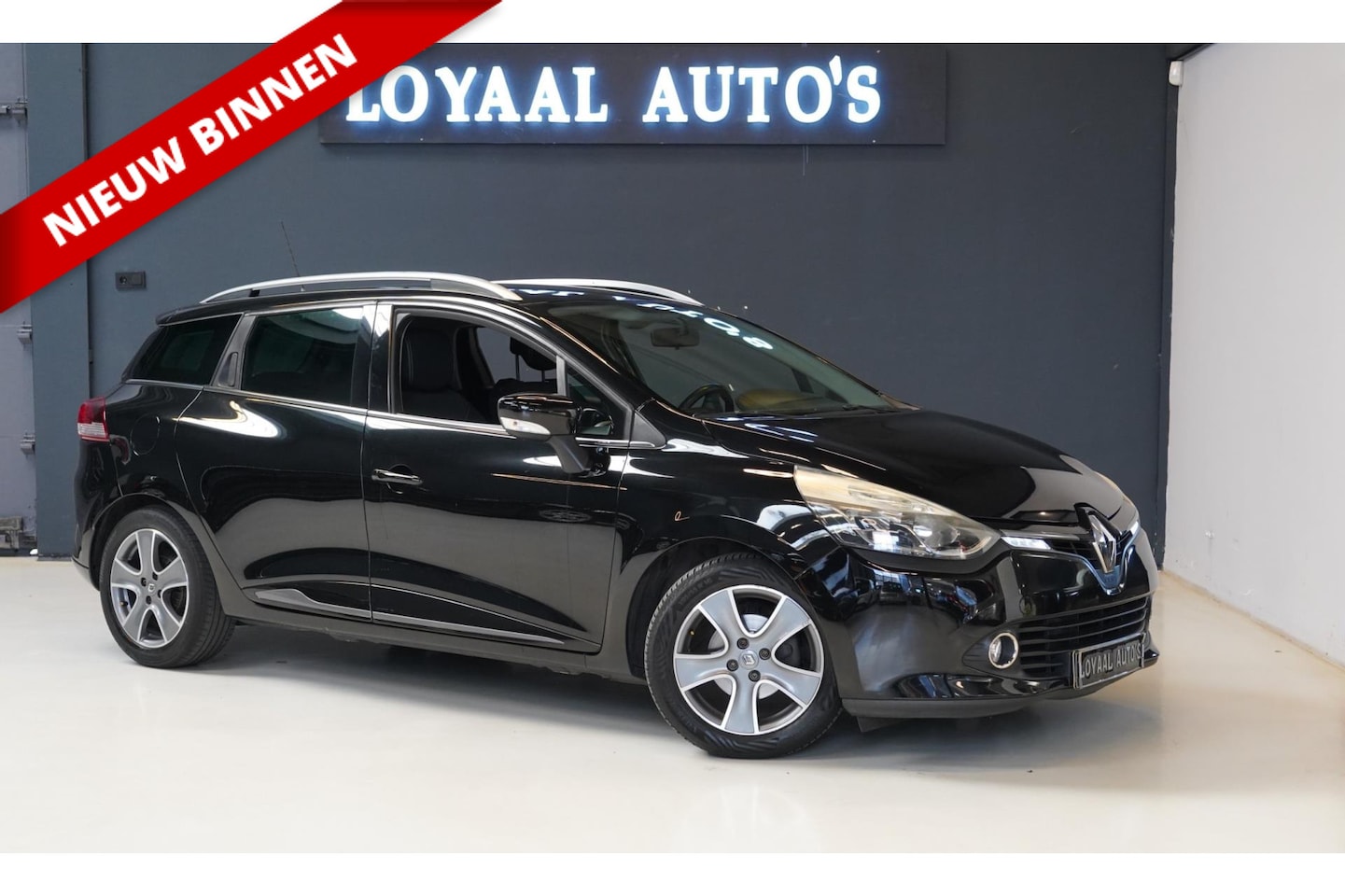 Renault Clio Estate - 0.9 TCe Night&Day | NAVI | AIRCO | CRUISE | PDC | NAP | APK. - AutoWereld.nl