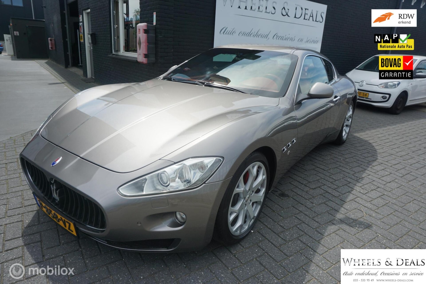 MASERATI GRANTURISMO