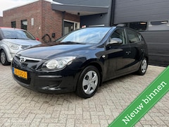 Hyundai i30 - 1.4i Dynamic AIRCO / 1e EIGENAAR / NAP