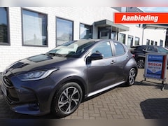 Toyota Yaris - HYBRID Dynamic + ( NIEUWE AUTO )