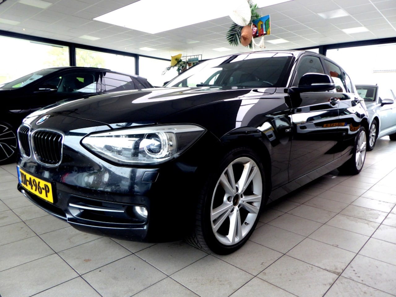 BMW 1-serie - 118i M Sport H. Exe. - AutoWereld.nl