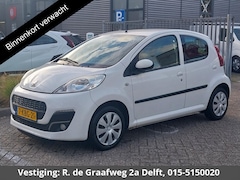 Peugeot 107 - 1.0 Active | Airco | Elektrische ramen | Toerenteller |