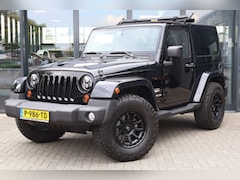 Jeep Wrangler - 3.8i V6 Aut. Sahara 2 drs JK 4x4 / LED / Apple Carplay