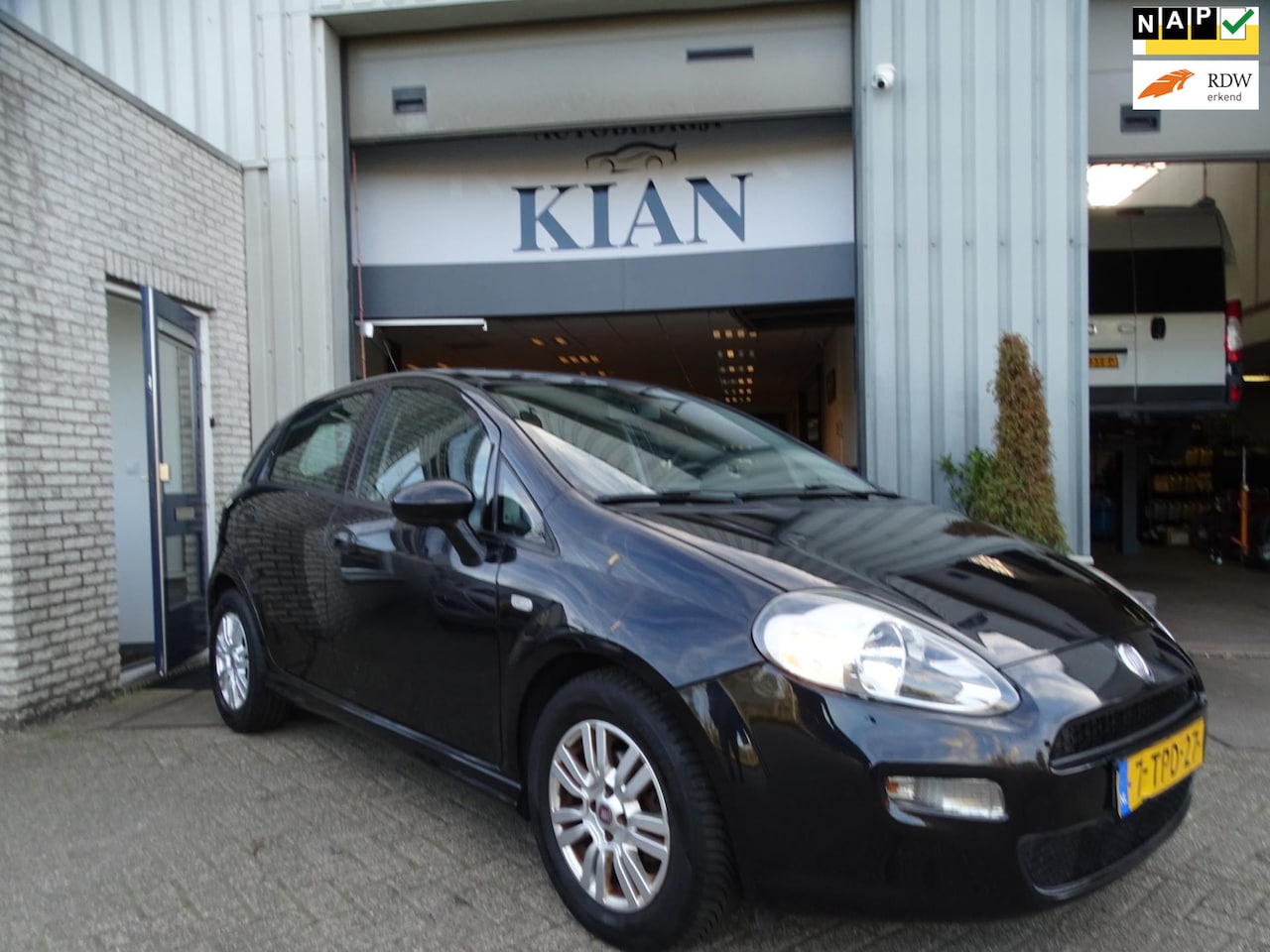 Fiat Punto Evo - 0.9 TwinAir Street 0.9 TwinAir Street - AutoWereld.nl