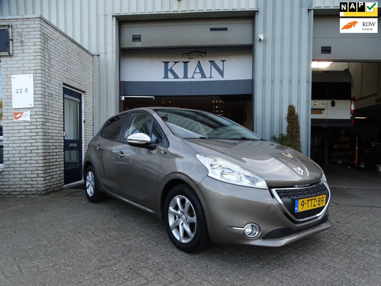 Peugeot 208 - 1.2 Vti Style 1.2 VTi Style - AutoWereld.nl