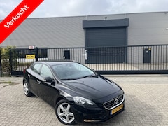 Volvo V40 - 1.6 D2 Navigatie|Camera Luxe model 2013