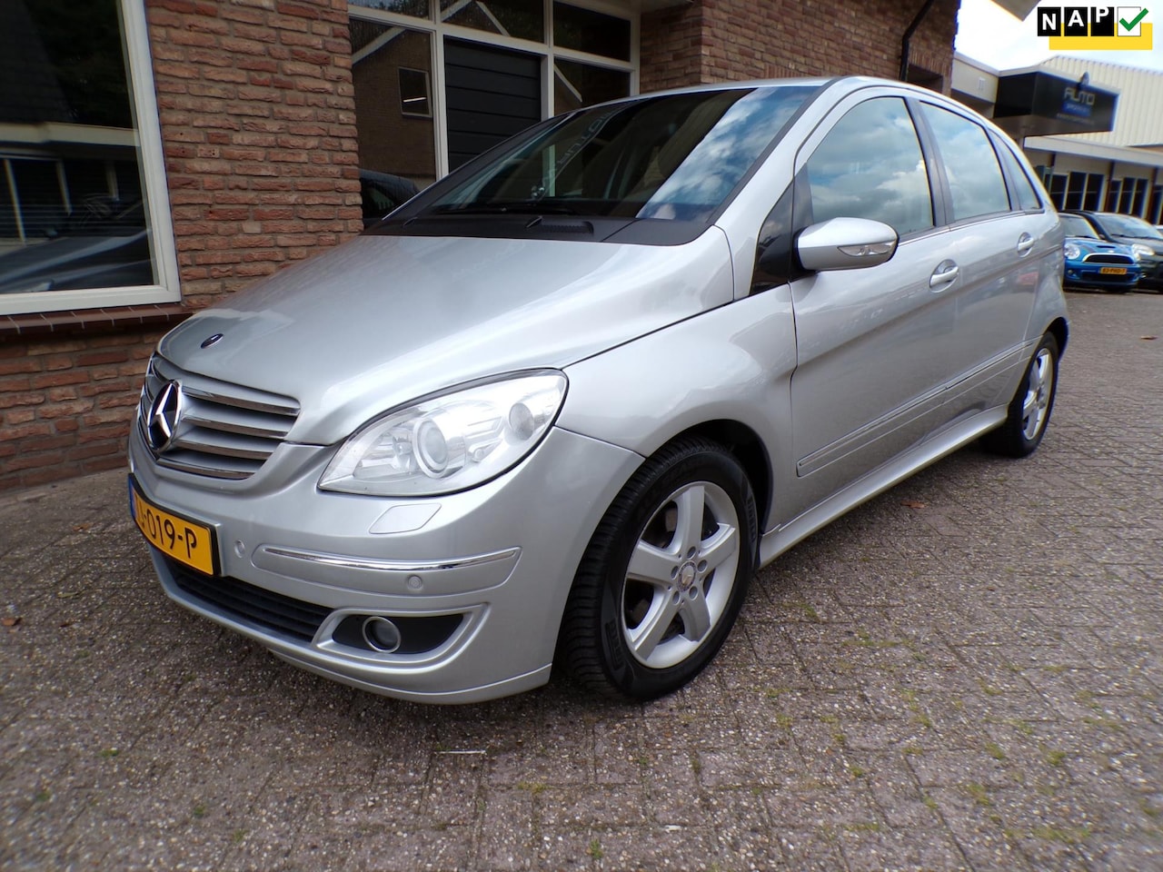 Mercedes-Benz B-klasse - 200 CDI Business Class Automaat / Navi - AutoWereld.nl