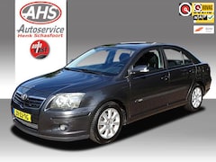 Toyota Avensis - 1.8 VVTi Luna
