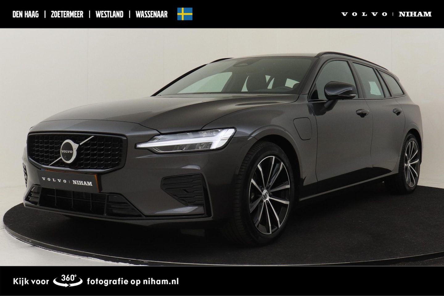 Volvo V60 - T6 PLUG-IN HYBRID AWD PLUS DARK -HARMAN/KARDON|360°CAM|BLIS|TREKHAAK|POWER-SEATS - AutoWereld.nl