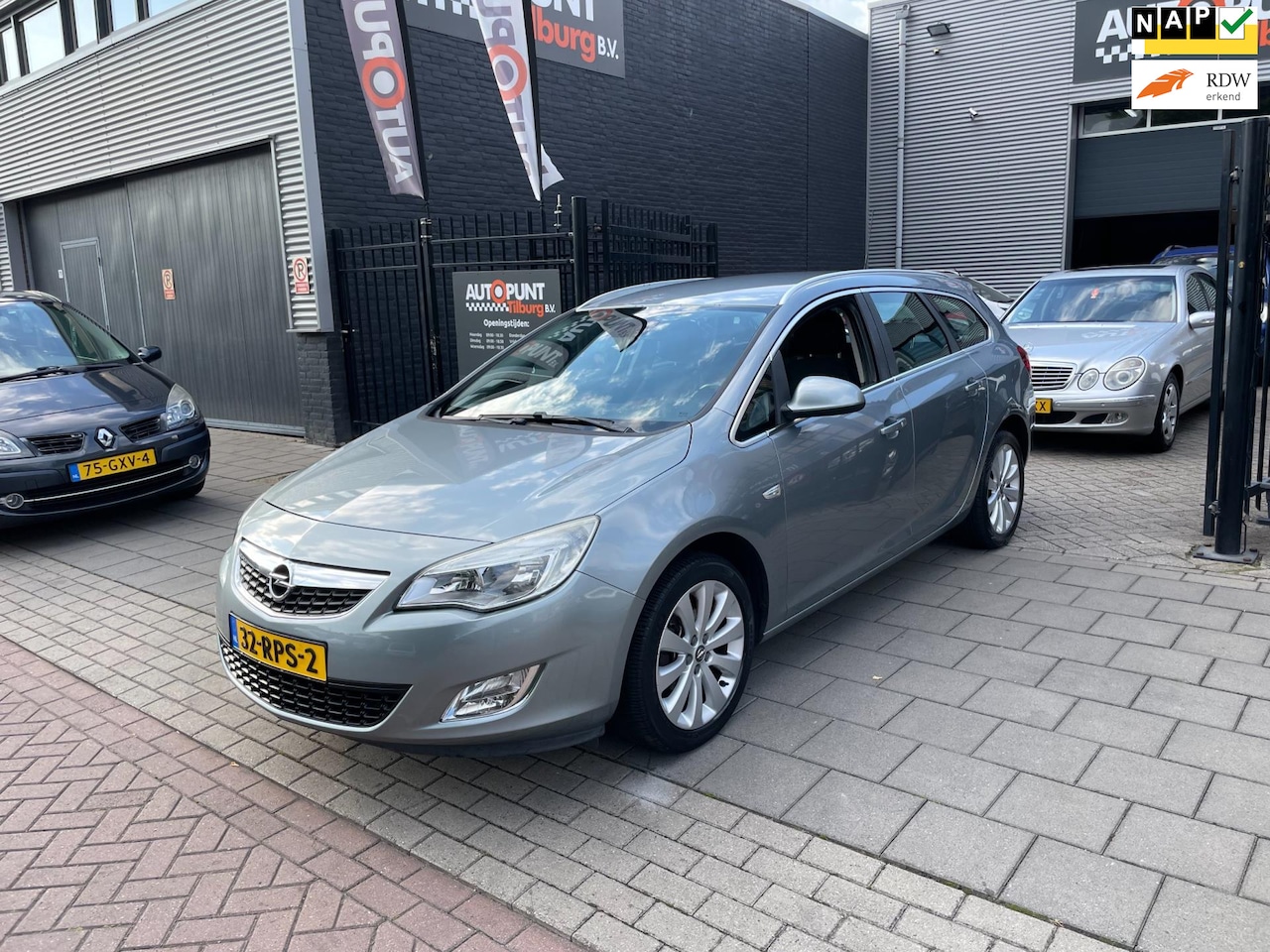 Opel Astra Sports Tourer - 1.4 Turbo Cosmo 3e EigenaarTrekhaak Airco NAP APK - AutoWereld.nl