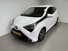 Toyota Aygo - 1.0 VVT-i x-joy Navi PDC Apple Carplay Camera incl BTW