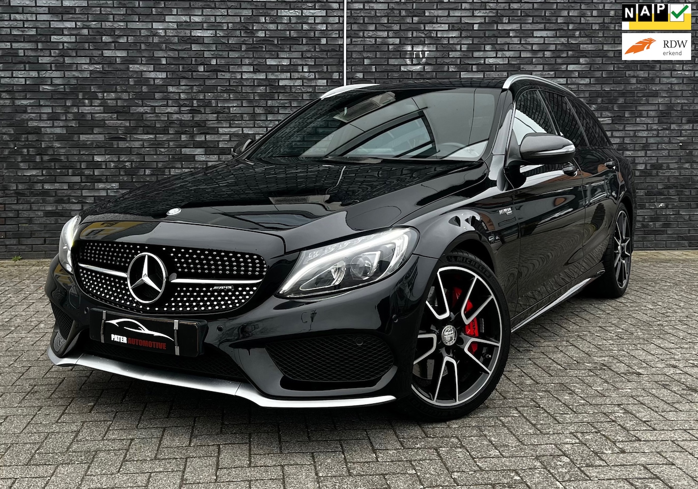 Mercedes-Benz C-klasse Estate - 43 AMG 4MATIC Stage 1|Panorama|ADS|Alcantara/Leder|Elektrische stoelen - AutoWereld.nl