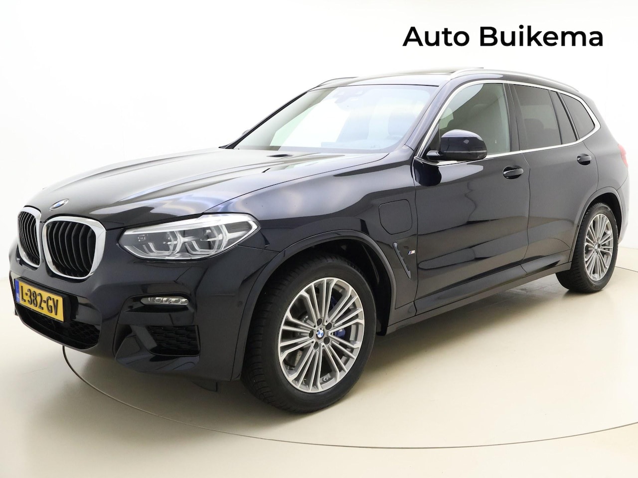 BMW X3 - xDrive30e FULL OPTIONS! -Stoelventilatie -Gebarenbesturing -Trekhaak -Pano Dak -Harman/Kar - AutoWereld.nl