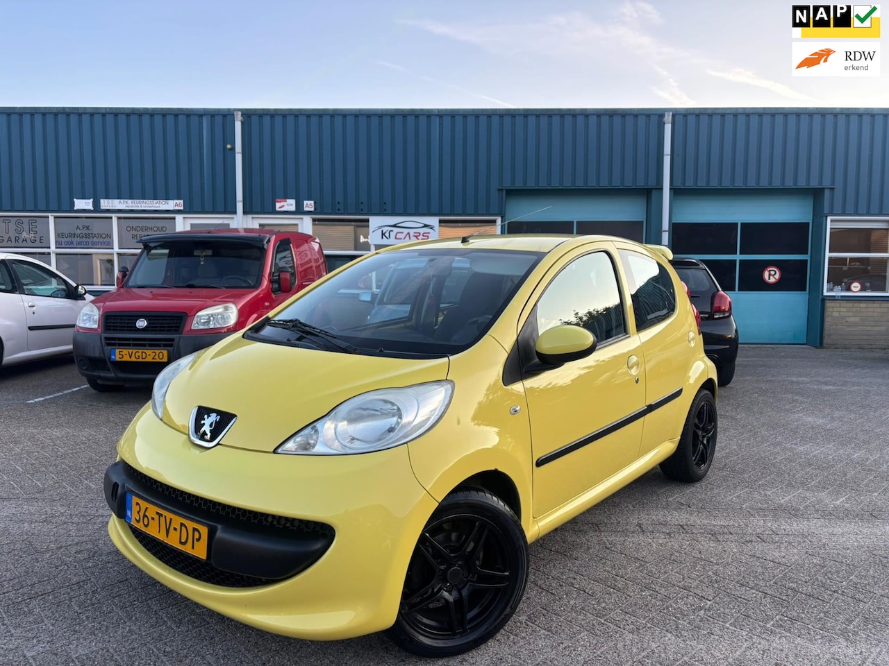 Peugeot 107 - 1.0-12V XS | 5Deurs | Nieuwe APK | EL Ramen | LM Velgen | NAP | - AutoWereld.nl